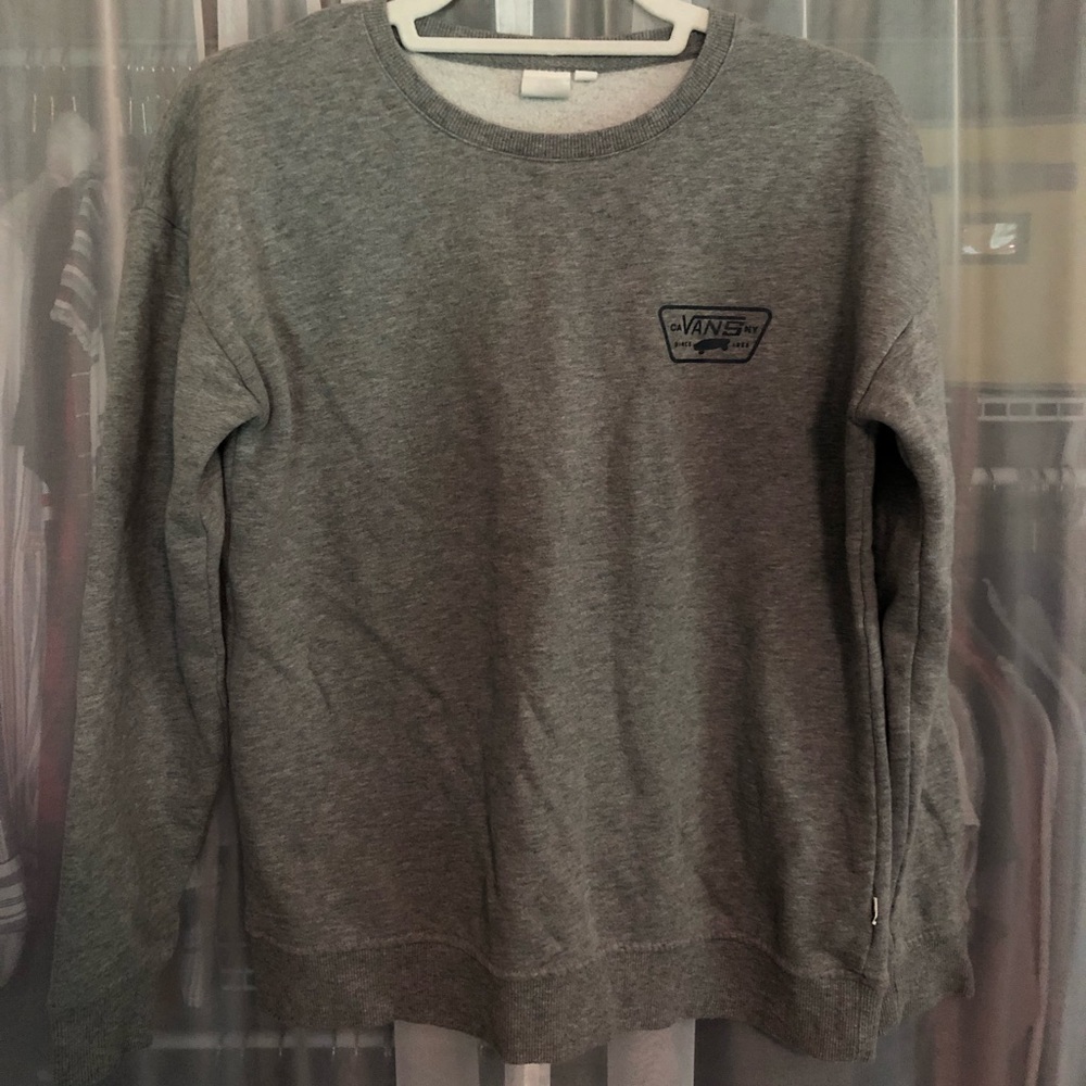 sweatshirt